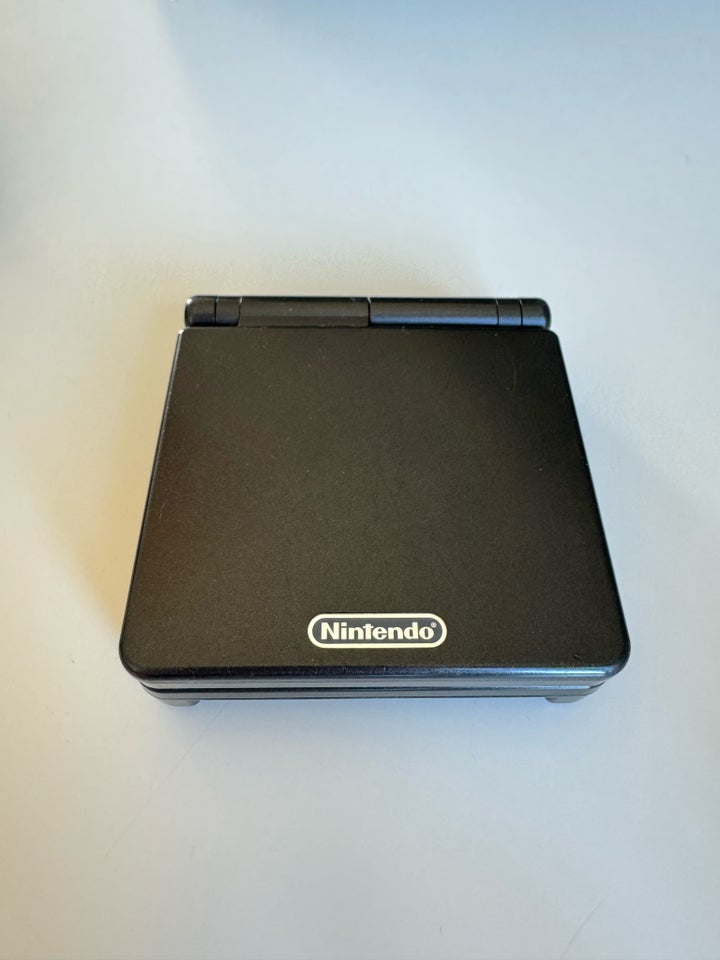 Nintendo Gameboy advance SP, AGS-001, God