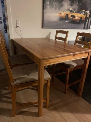 Spisebord, Ikea / JOKKMOKK, b: 74 l: 118, Jeg sælger dette fine lille spisebord da vi har flyttet li