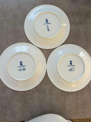 Porcelæn, Kopper og tallerkner , Royal copenhagen, 7 middags tallerkner  uden skår 
75,- pr stk 

3 