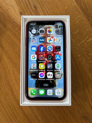 iPhone 11, 128 GB, rød, Perfekt, Lækker iPhone, uden skræmmer, (har altid haft panzerglas og cover).