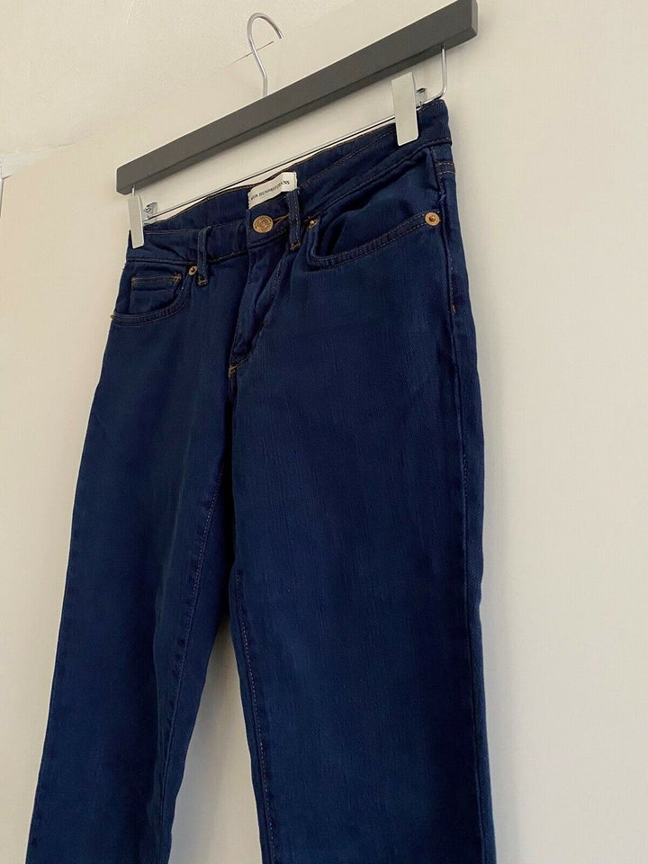 Jeans, Won hundred, str. 24