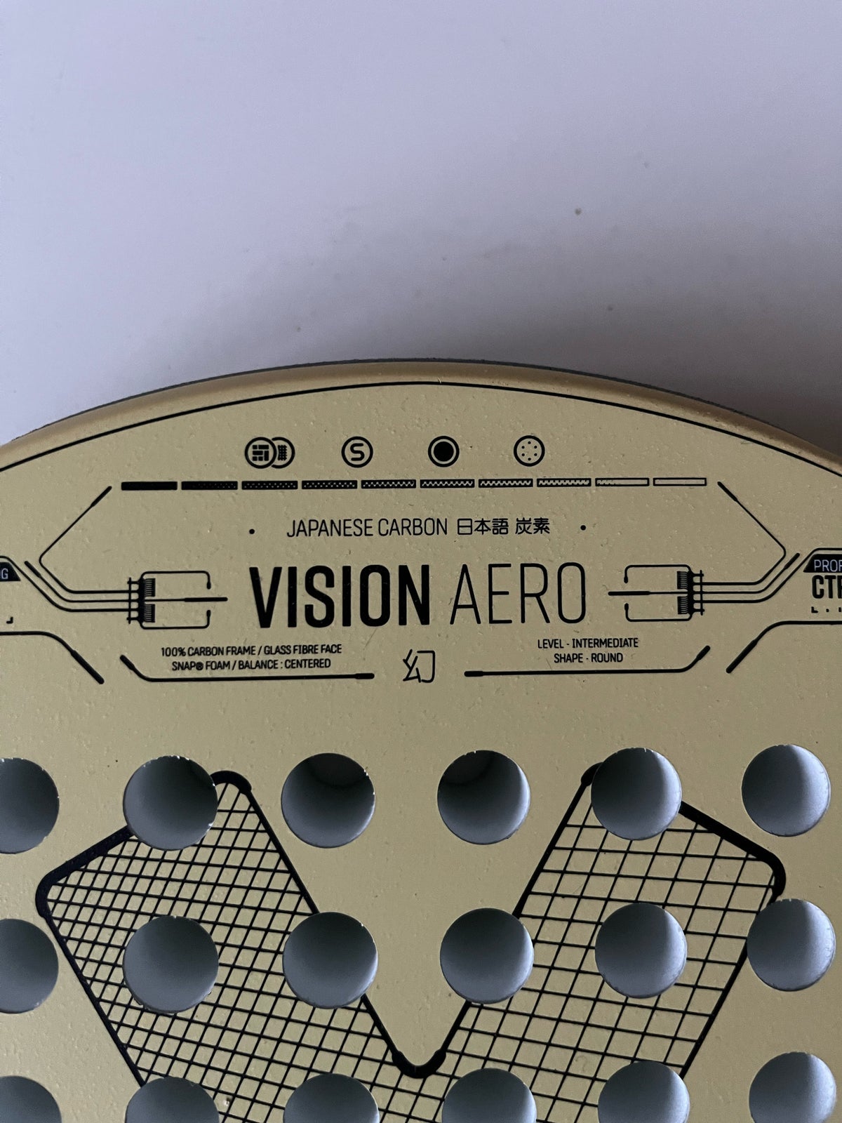 Padel bat, Osaka Vision Aero Control