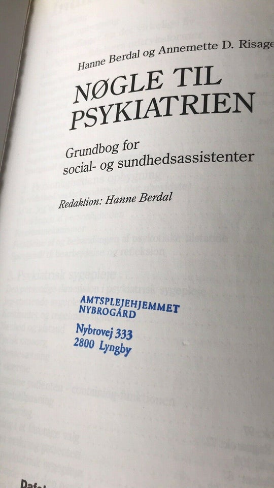 Nøgle til psykiatrien, Hanne Berdal, emne: sociologi