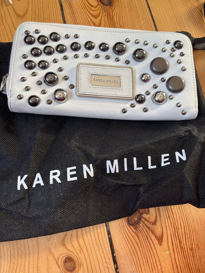 Pung, Karen Millen, andet materiale