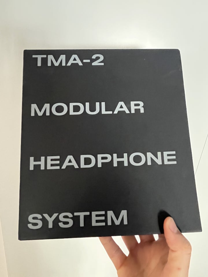 trådløse hovedtelefoner, Andet mærke, AIAIAI TMA-2