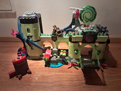 Lego Elves, Borg med hængebro, Elves samlet dele fra borgen med hængebro