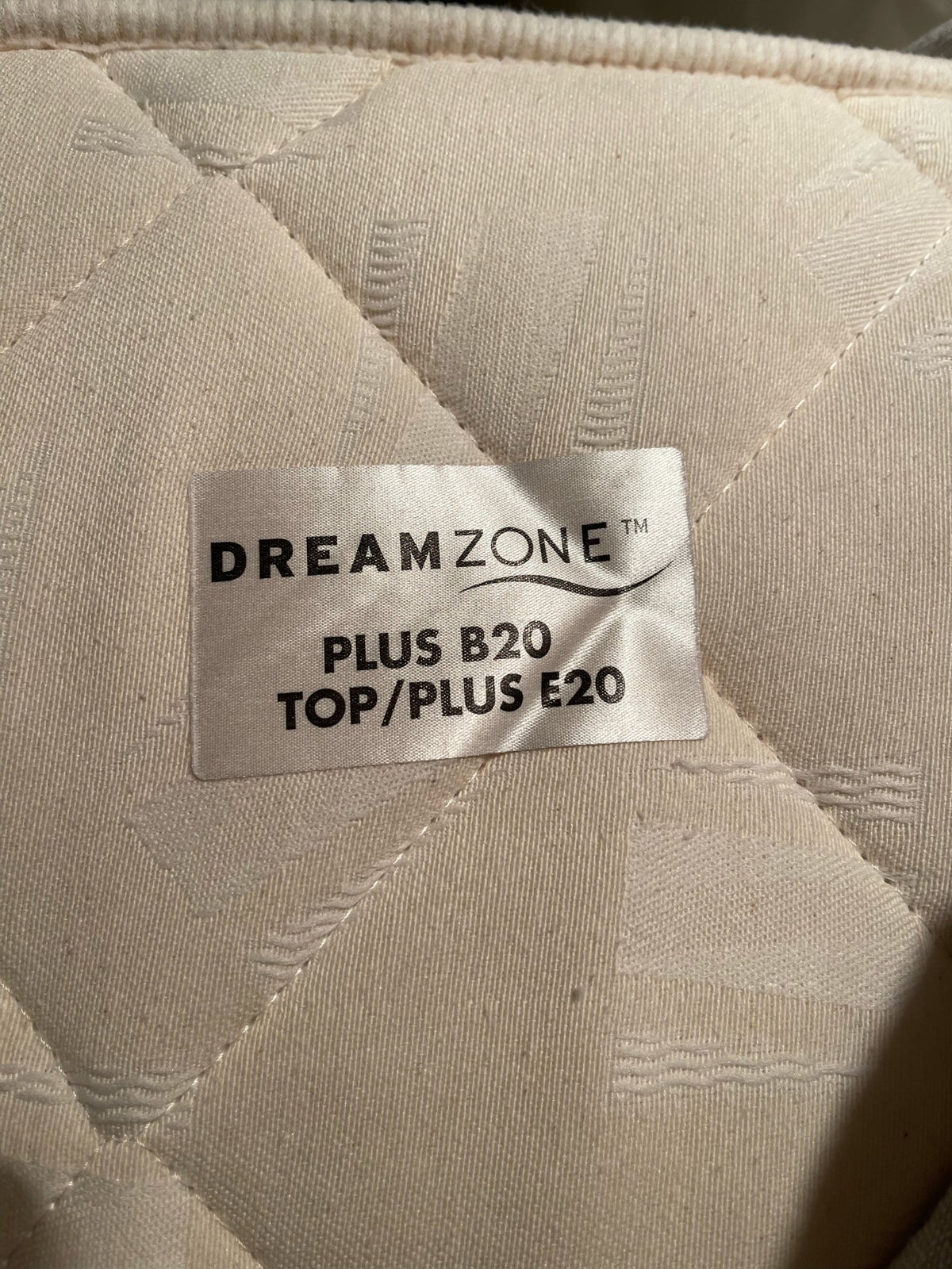 Enkeltseng, Dreamzone, b: 90 l: 200 h: 50