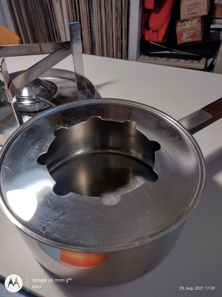 Rustfrit stål, Fondue gryde, Stelton