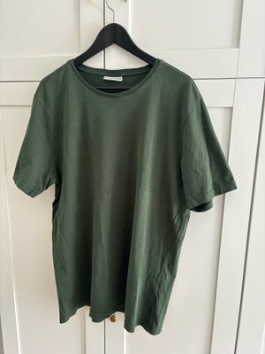 T-shirt, Shaping new tommorow, str. XL,  Mørke grøn,  Næsten som ny, Shaping new Tommorow t-shirt sæ
