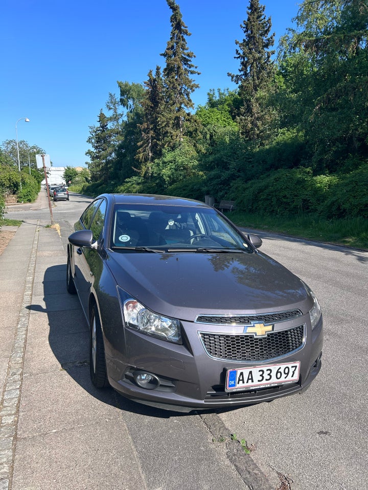 Chevrolet Cruze, 1,8 LS, Benzin