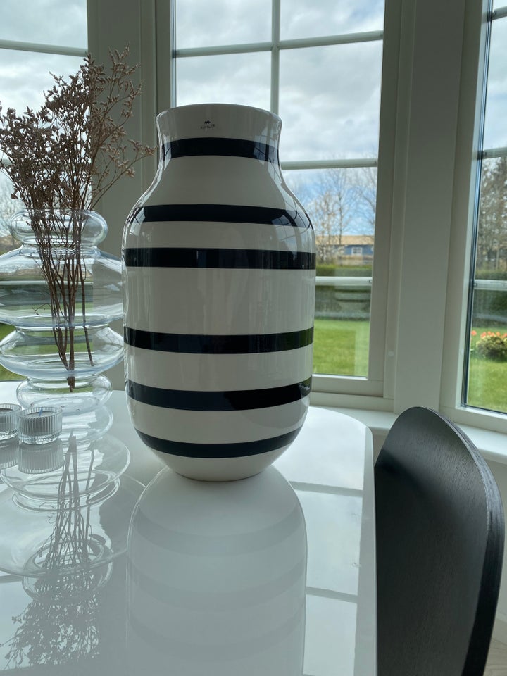 Kähler Omaggio Vase sort , – dba.dk – Køb Salg af og Brugt