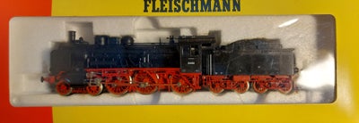 Modelbane, Fleischmann Tog, skala HO, Den berømte P38 også kendt som dansk litra T. Lokomotivet er b