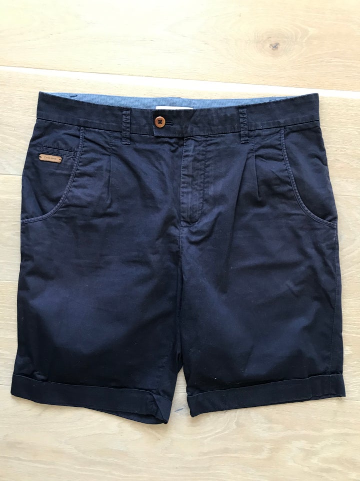 Shorts, Zara, str. 31