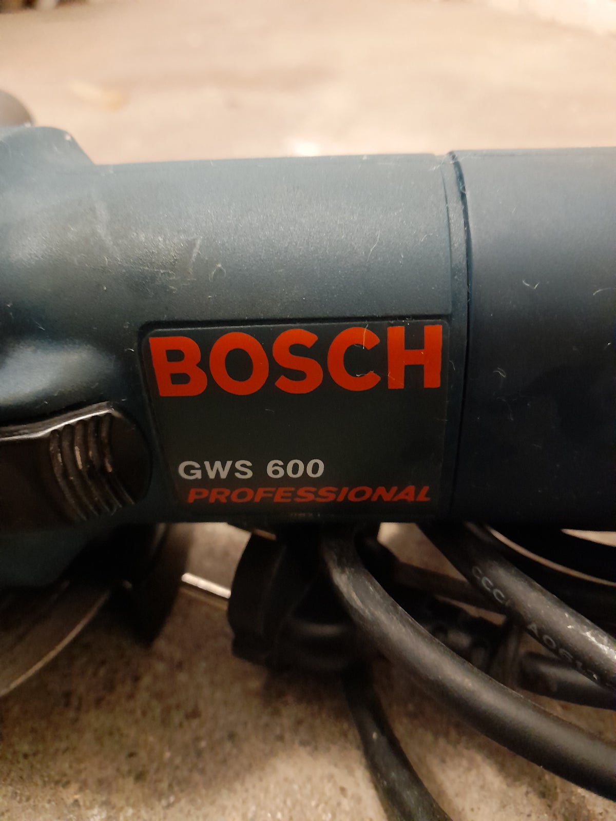 Vinkelsliber, Bosch professionell GWS 600
