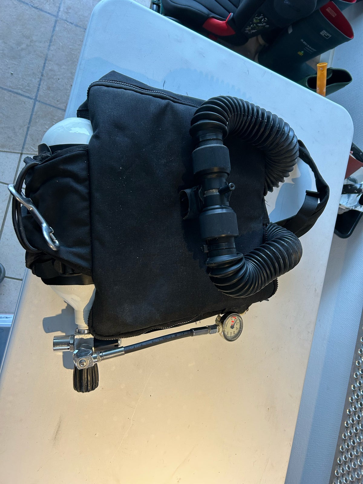 Oxygen rebreather Kopi af en c96