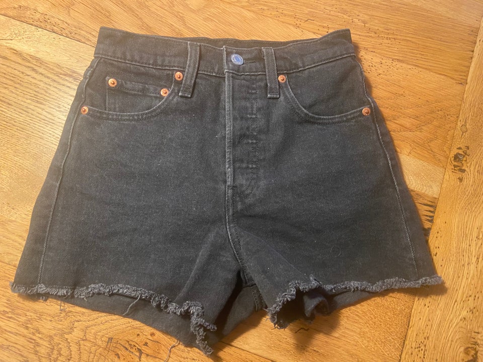 Shorts, Levis, str. 24