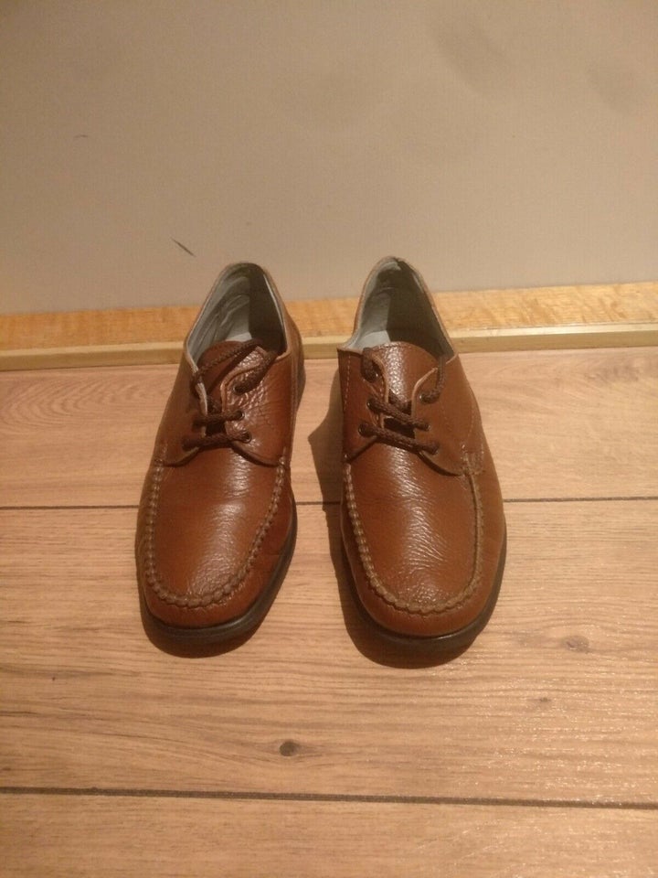 Loafers, MUSTANG, str. 42