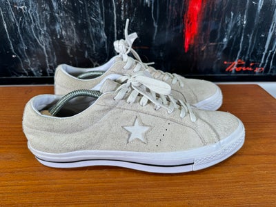 Sneakers, Converse , str. 43,  beige ,  ruskind ,  Næsten som ny, Lækre Converse ruskinds Chuck Tayl
