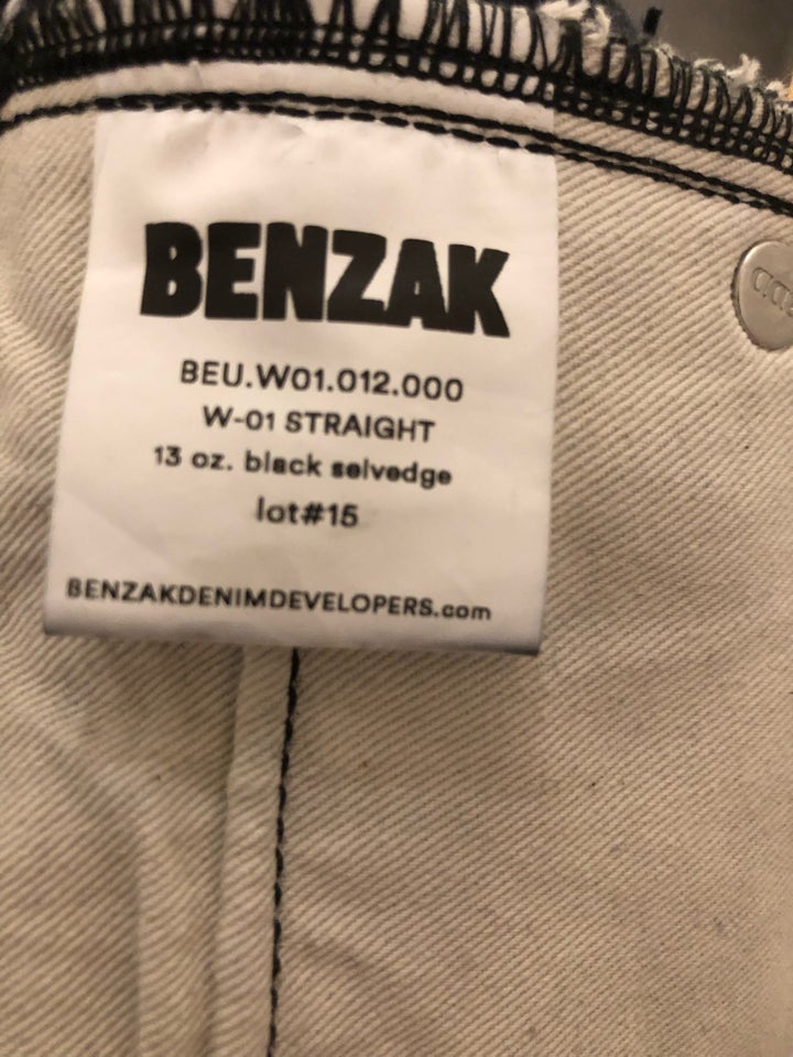 Jeans, Benzak, str. 29