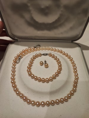 Smykkesæt, Ægte ferskvand perler smykkesæt i sølv lås, perler dia. ca. 7-8mm. Fersken farve, i fin æ