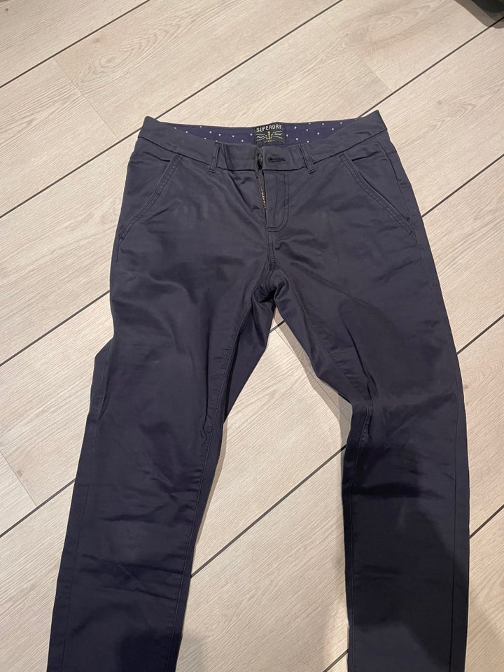 Chinos, Superdry, str. 36