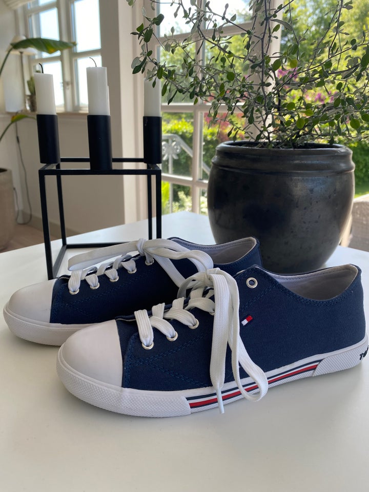 Sneakers, str. 38, Tommy Hilfinger