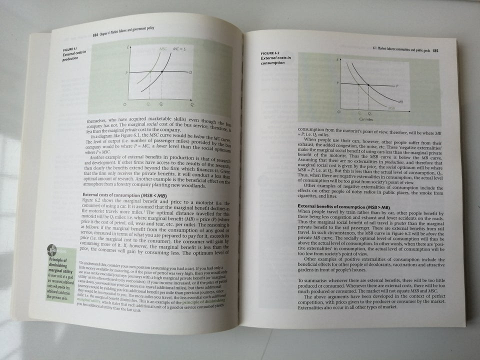 Essentials of Economics., John Sloman., emne: økonomi