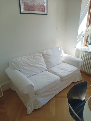 Sofa, Hvid 2 personers IKEA sofa.
Uden huller og mærker.
Den er nyvasket.