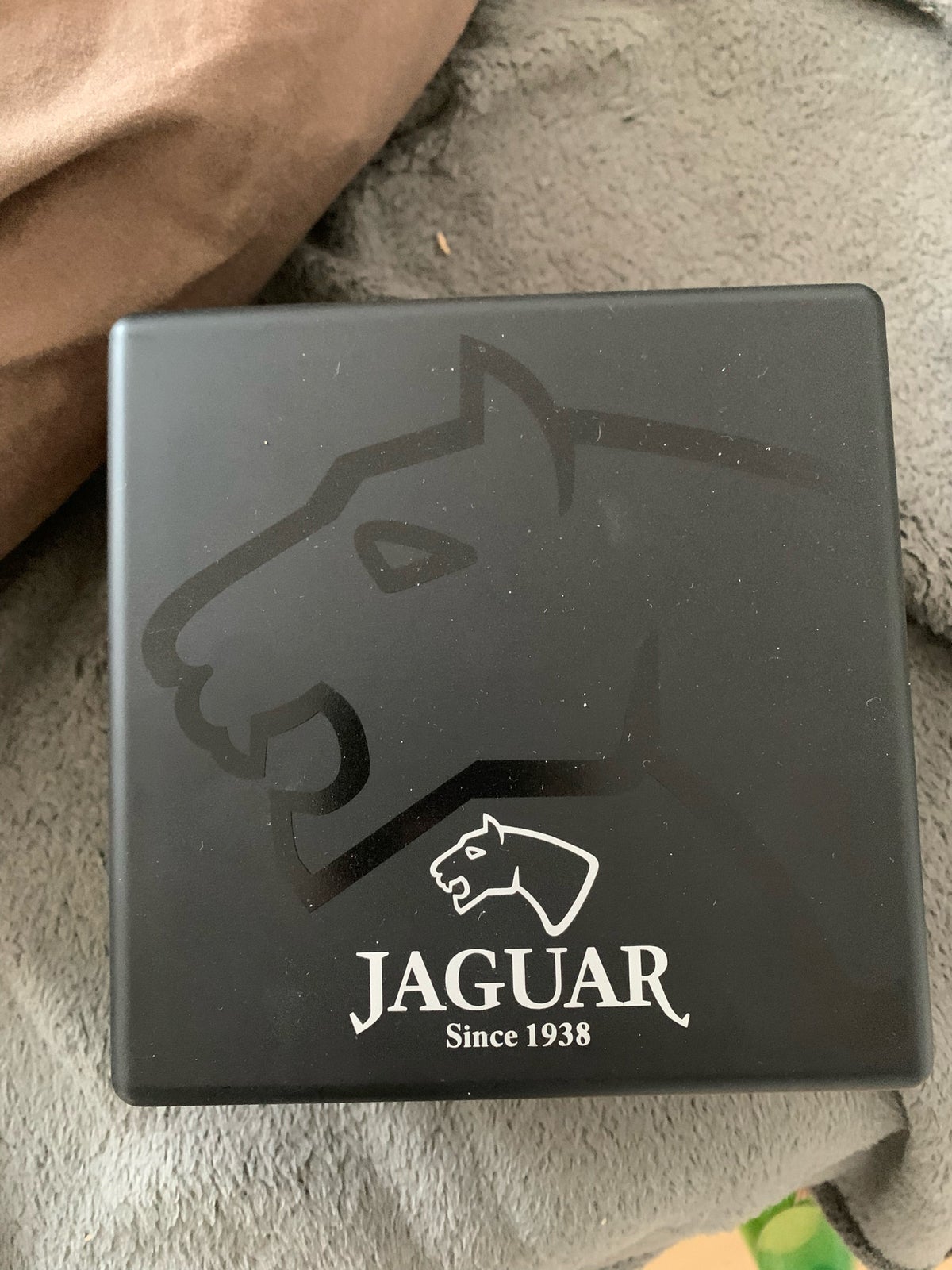 Herreur, Jaguar