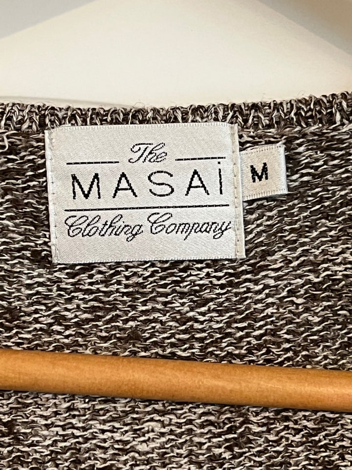 Cardigan, Masai, str. 38