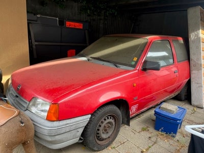 Opel Kadett, 1,4i stc., Benzin, 1991, km 150000, rød, træk, 3-dørs, Trænger til en kærlig hånd, moto