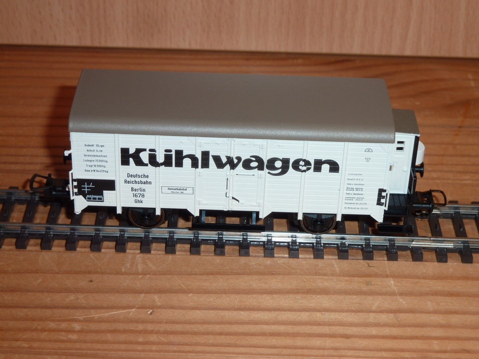 Modeltog, Fleischmann Lukket godsvogn, skala 1/87