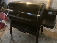 Weber EPX-6 Smokefire Stealth Edition