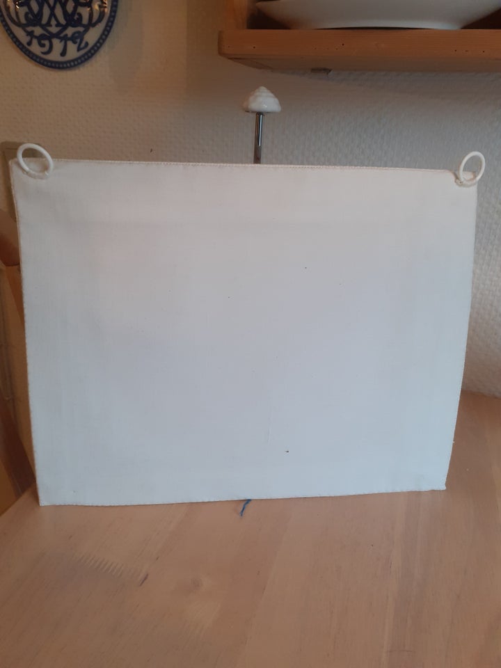 Pakkekalender julekalender broderet kalender