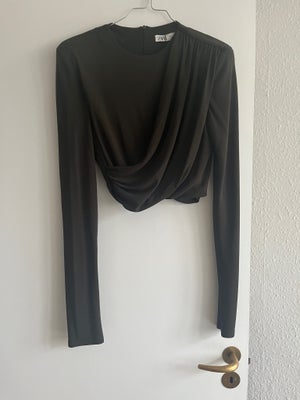 Bluse, Zara, str. 38, Brun, Ubrugt, Smuk brun mavebluse fra Zara med skulderpuder i størrelse medium