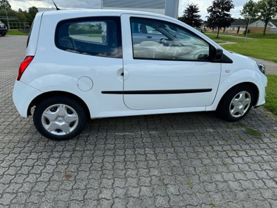 Renault Twingo, 1,2 16V E Expression, Benzin, 2011, km 202000, hvid, nysynet, aircondition, ABS, air