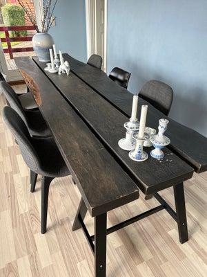 Spisebord, Masive træplanker, b: 70 l: 240, Sortbejset Kalmar planker - tykkelsen er 50mm.
Står på I