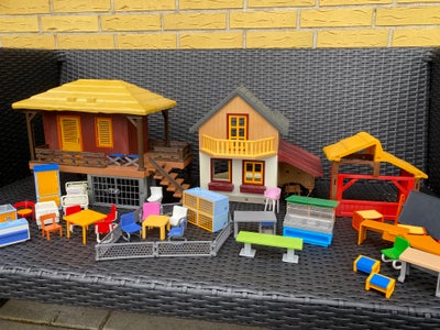 Playmobil, Stor kasse med masser af playmobil, huse, møbler, alverdens småting som madvarer, frugter