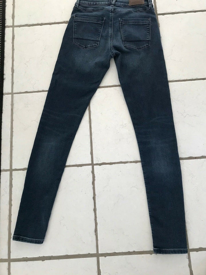 Jeans, NYE Esprit, str. 26