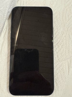 iPhone 11 Pro, 64 GB, sort, Perfekt, Sælger min iPhone 11 pro 64 gb.
Standen er perfekt uden ridser 