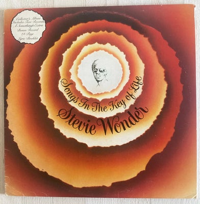 LP, Stevie Wonder, Songs In the Key Of Life, 2 x Vinyl M-
Cover M-
2 x OIS VG (company inner)
OBS ! 