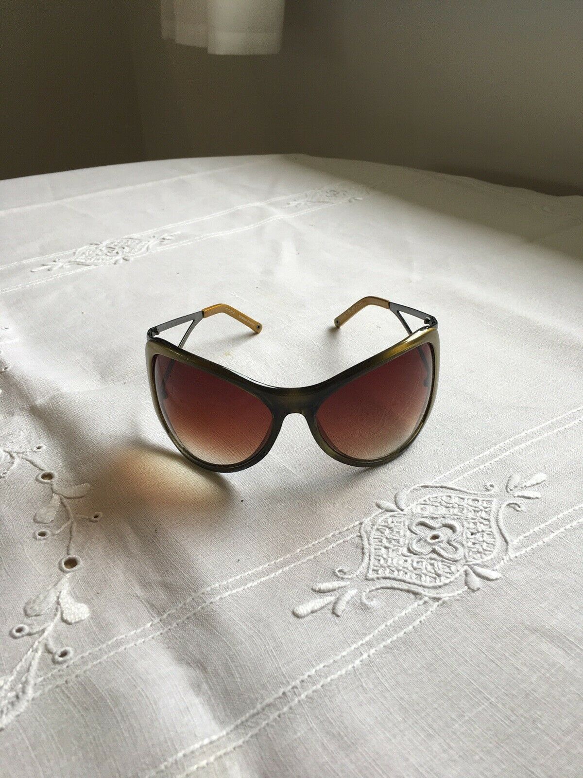 Solbriller dame, – og Salg af Nyt og Brugt