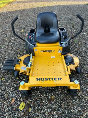 Havetraktor, Hustler Dash 48” (122cm) klipper, 18 hk, Rigtig fin og stærk maskine fra 2022 kun kørt 