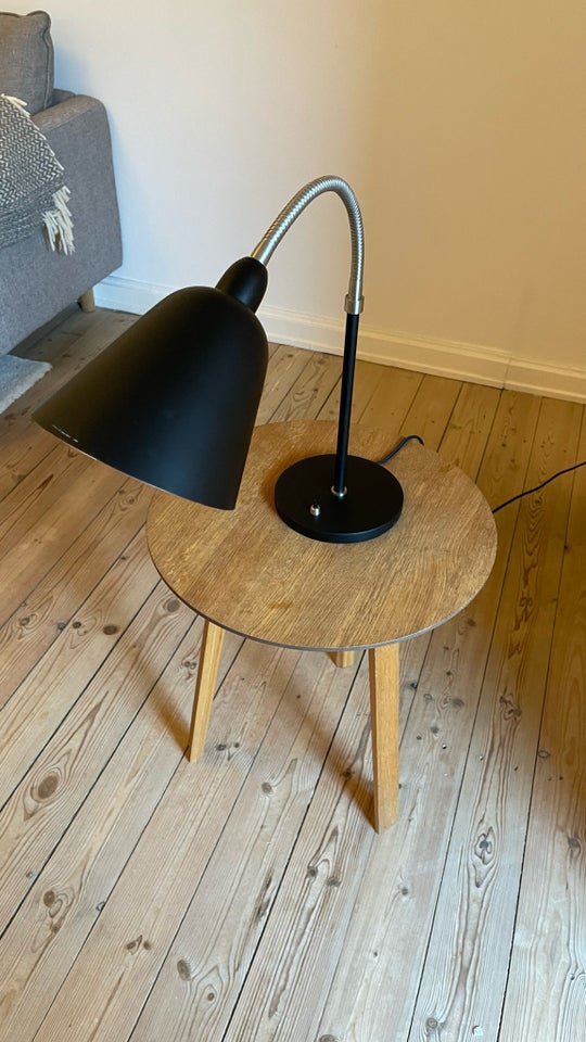 Skrivebordslampe, Arne Jacobsen