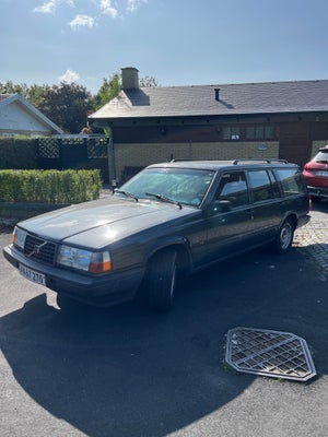 Volvo 940, 2,3 GL, Benzin, 1993, km 372000, gråmetal, træk, nysynet, klimaanlæg, aircondition, ABS, 