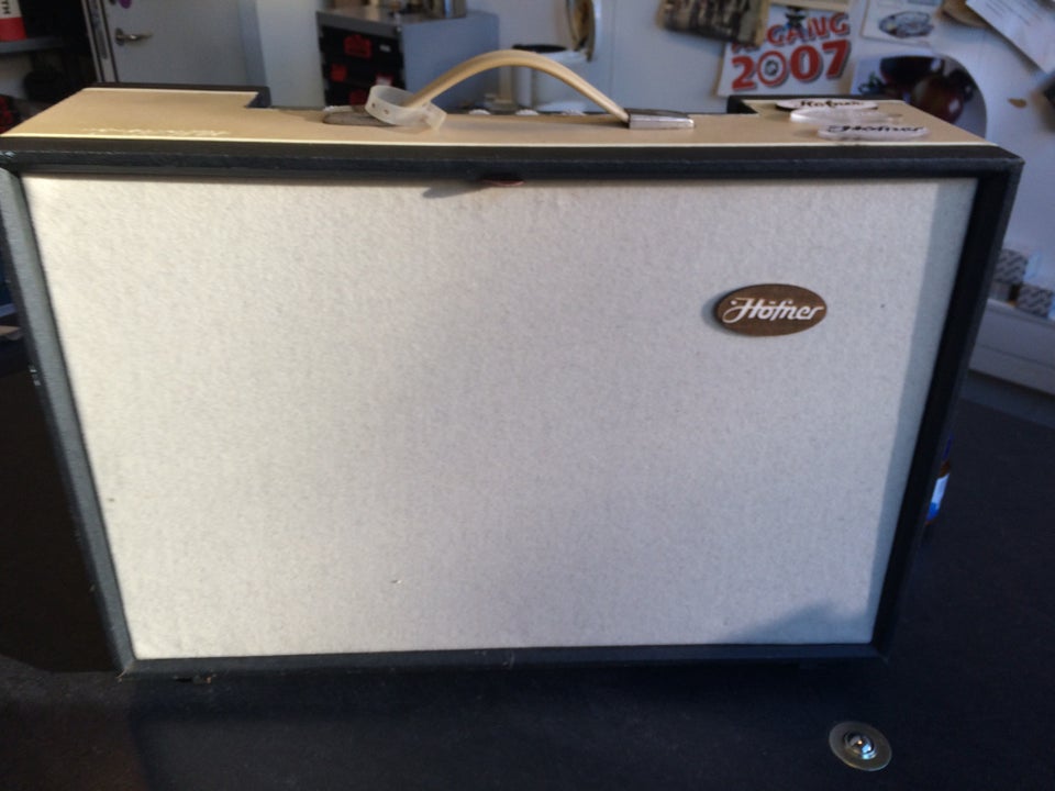 Guitarcombo, Høfner GV 18, 70 W