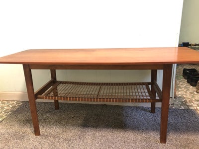 Sofabord, Teaktræs kakkelbord. , teaktræ, b: 49 l: 128 h: 54, Rigtig fint retro teaktræs stuebord, m