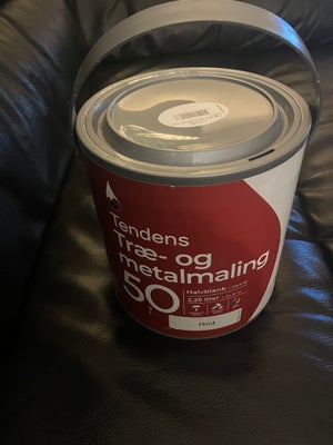 Træ og metal maling 50, Tendens, 2,25 liter, Hvid, Helt ny, træ og metal maling 50, købt i Bilka, no