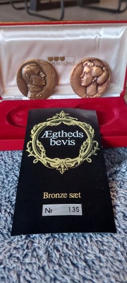 Medalje, Bronze, Erindringsmedaljer i bronze til salg. 

Rigtig fine medaljer som er udgivet til tro