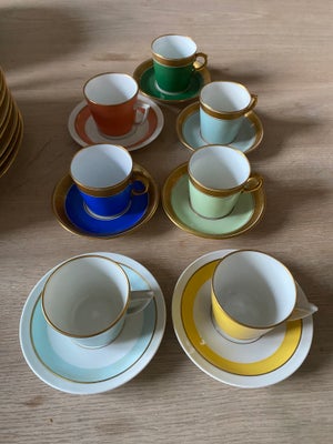 Porcelæn, Mokkakopper, Royal Copenhagen, 7 mokkakopper- kan også bruges til espresso- sælges samlet.
